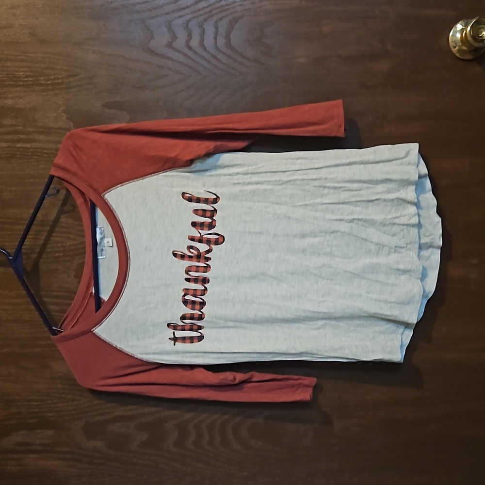 3/4 sleeve thankful shirt